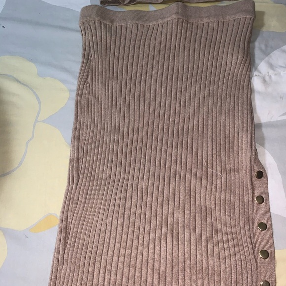 Skirt set - Picture 3 of 3